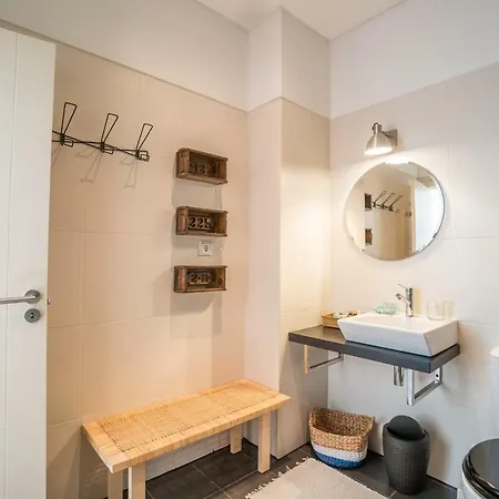 Apartment Joly Jolie Gloria With Terrace Lisbon