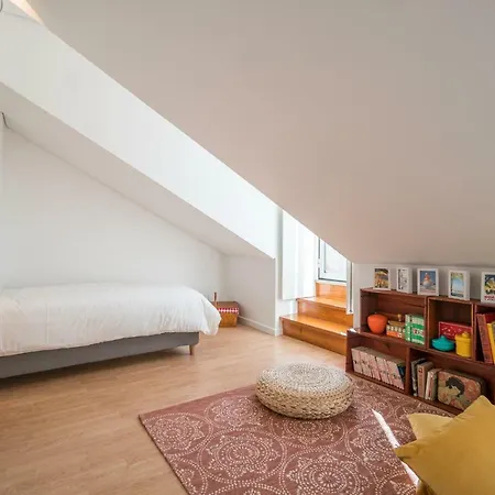 Joly Jolie Gloria With Terrace Apartment