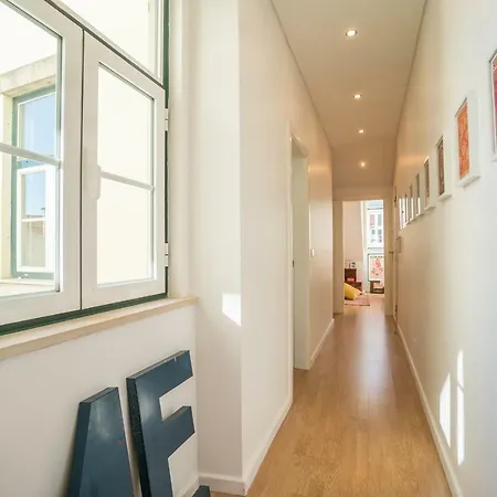 Joly Jolie Gloria With Terrace Apartment Lisbon